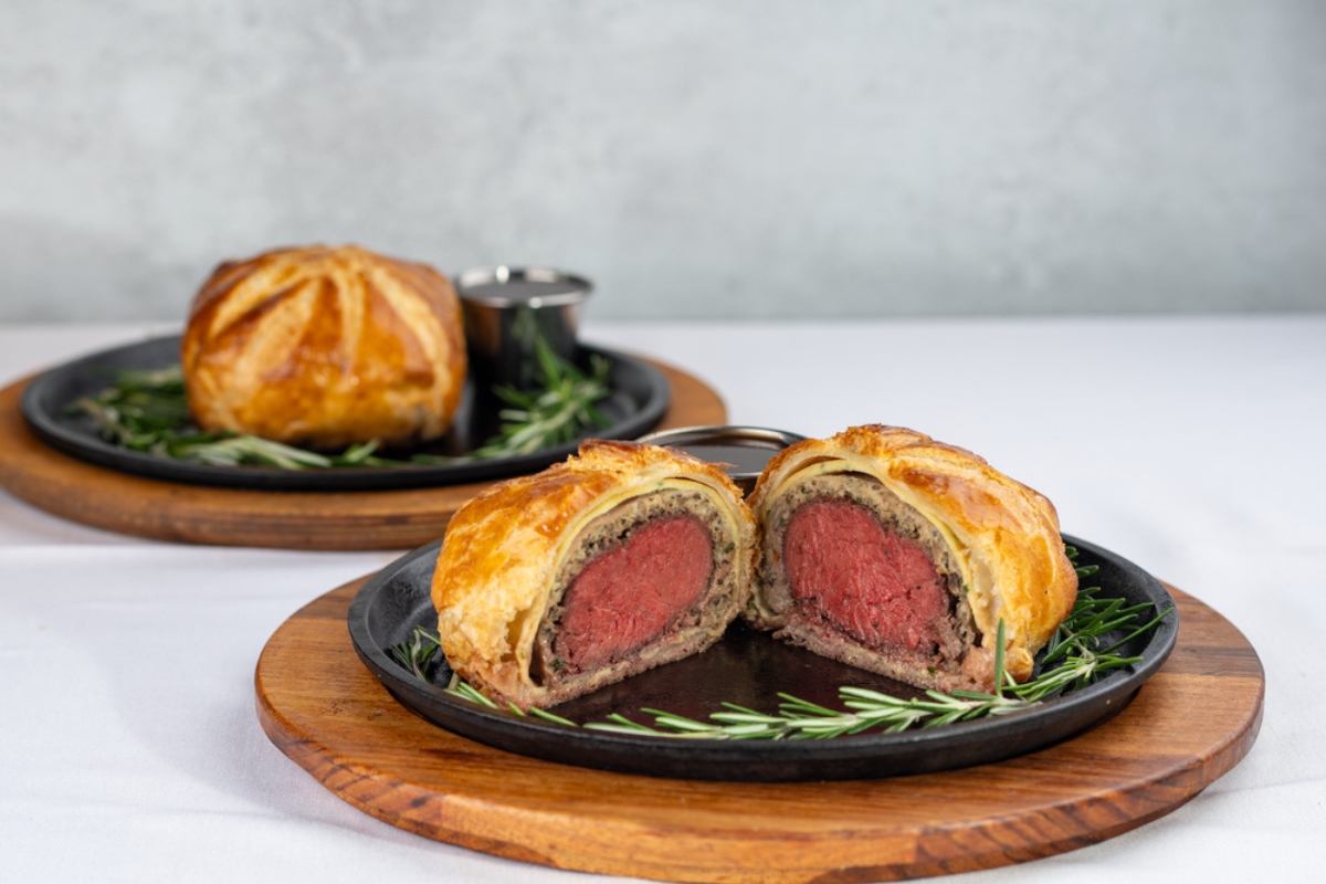 BEEF WELLINGTON